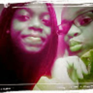 Meet your Posher, Miqualia